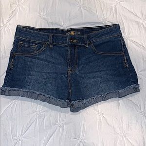 Mid-rise Jean Shorts